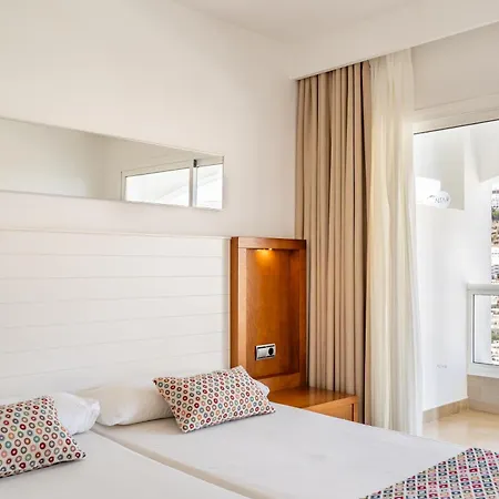 Altair Apartment *