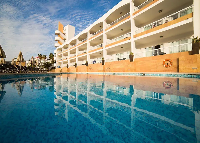 Cabau Altair 公寓 *